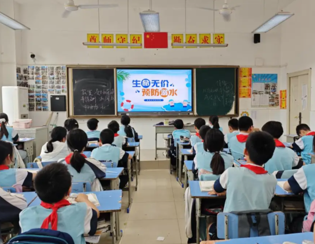 判断校园是否需求担责中心在于校方是否存在教育办理上的“差错” 判断校园是否需求担责中心在于校方是否存在教育办理上的“差错”